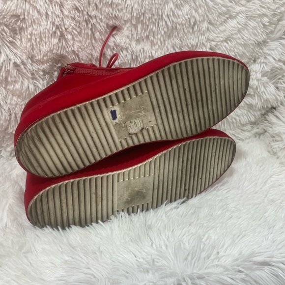 Giuseppe Zanotti Red Kriss Velvet Sneakers for men - Picture 8 of 16